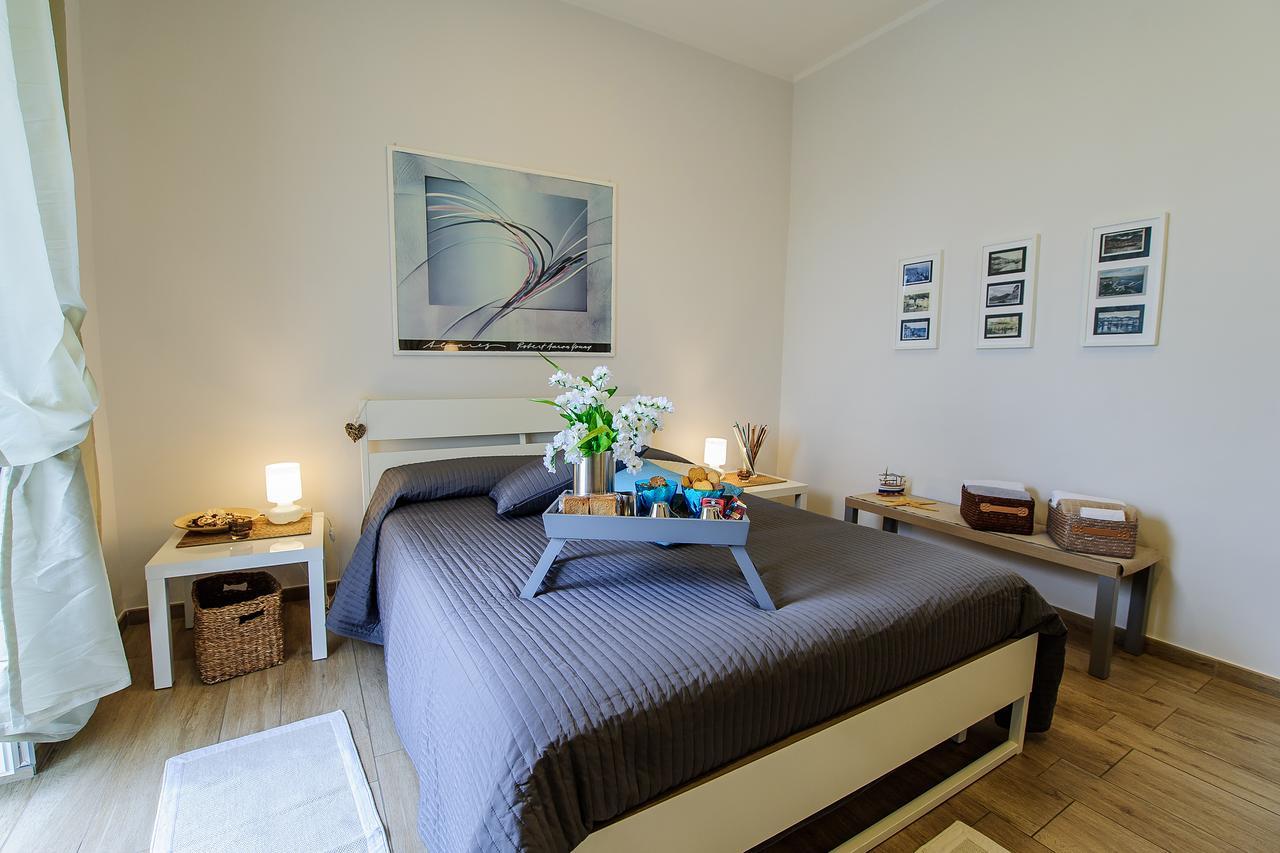 Margherita'S Apartment 살레르노 외부 사진
