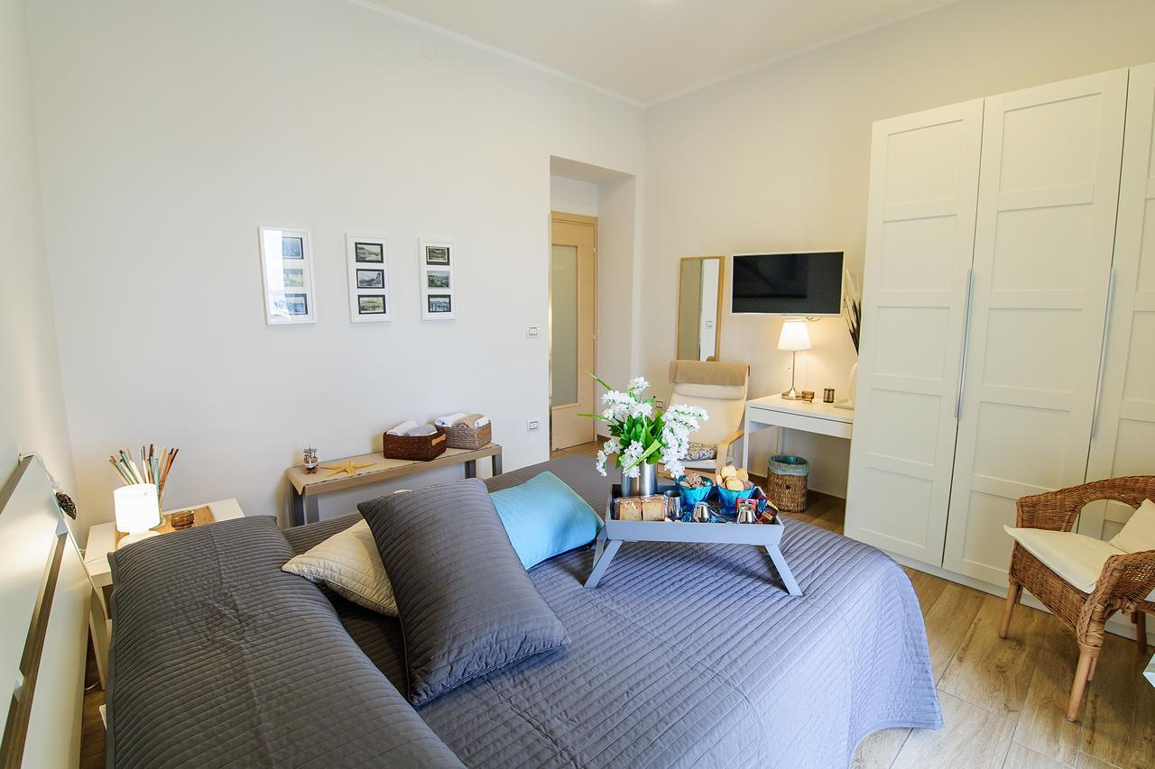 Margherita'S Apartment 살레르노 외부 사진